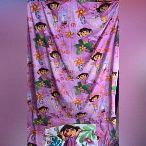 Kids Dora the Explorer bed sheet/pillowcase